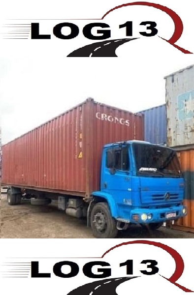 Transporte de container em Santos